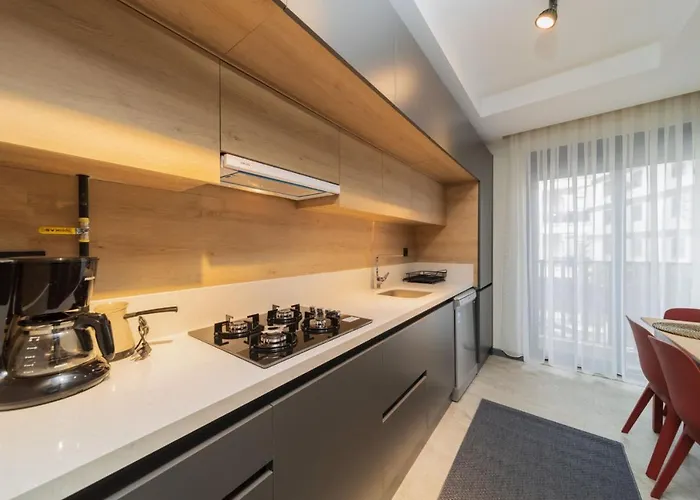 Sleek And Central In Muratpasa * 安塔利亚